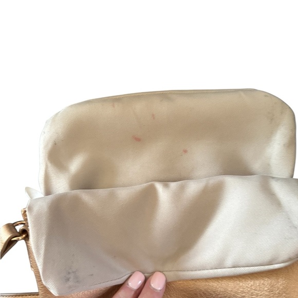 LAUREN CONRAD Rose Gold Crossbody Bag with 5 Leather Roses - Picture 13 of 14